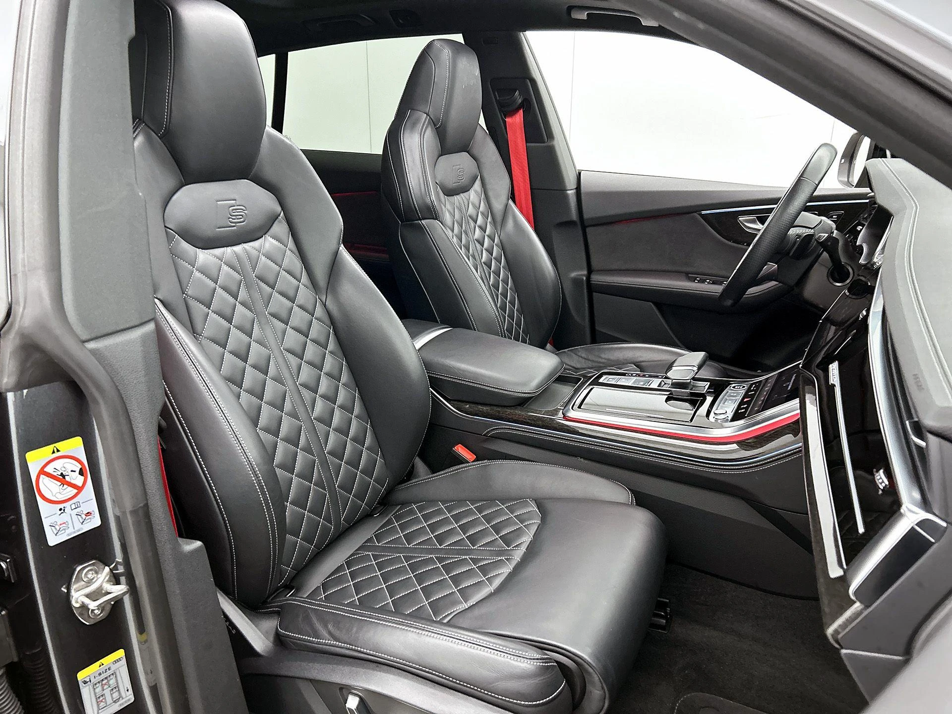 Audi-Q8-image-44