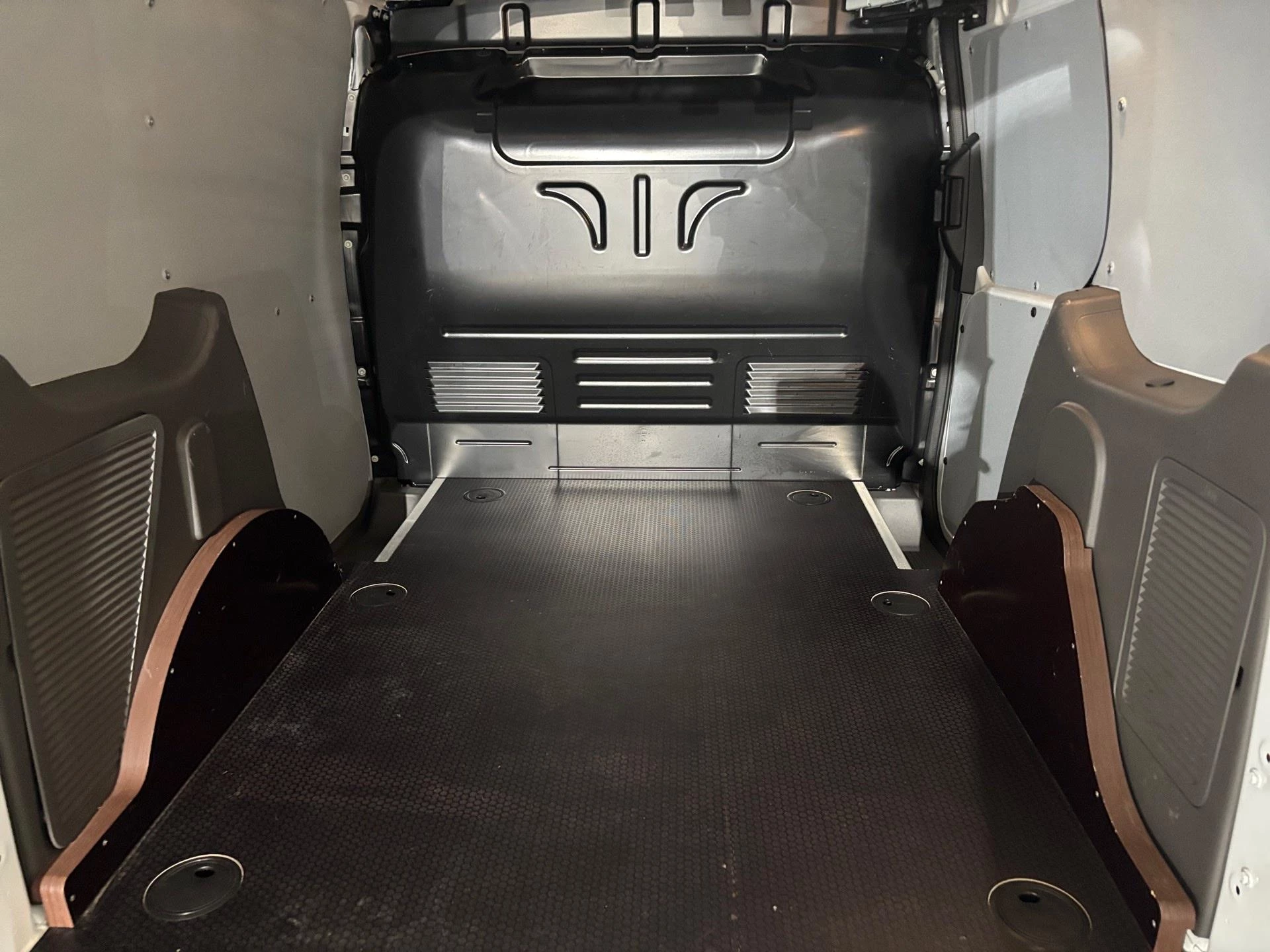 Ford-Transit Connect-image-18