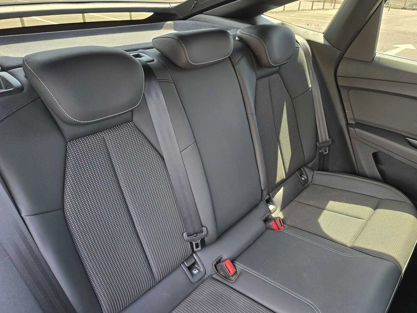 Audi-Q4 Sportback e-tron-image-35