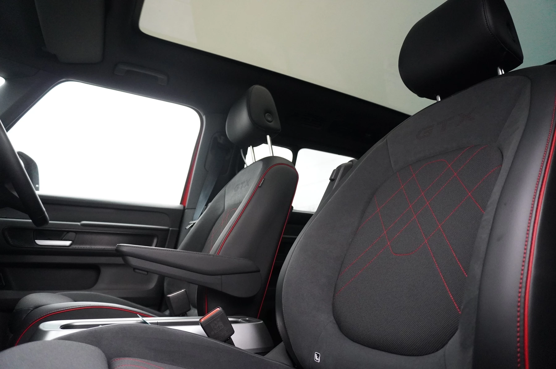 Volkswagen-ID. Buzz-image-7