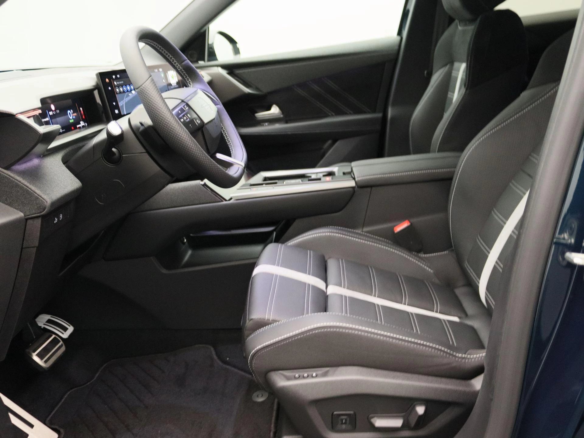 Opel-Grandland-image-11