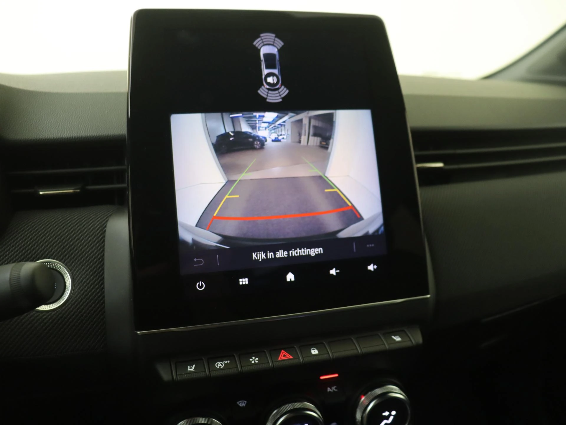 Renault-Clio-image-19