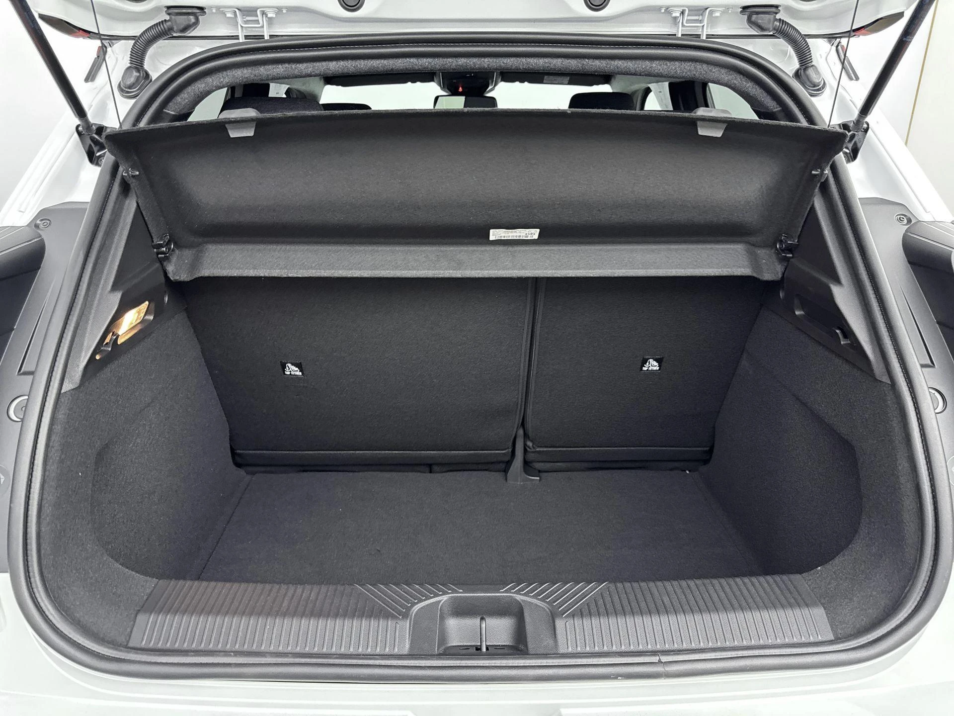 Renault-5-image-21