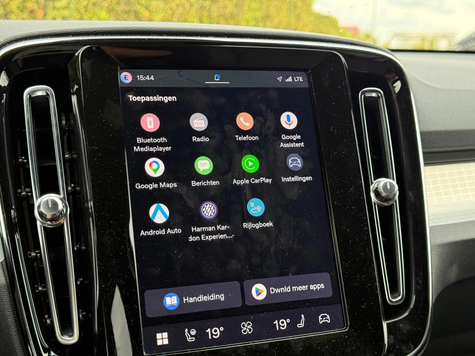 Volvo-XC40-image-18