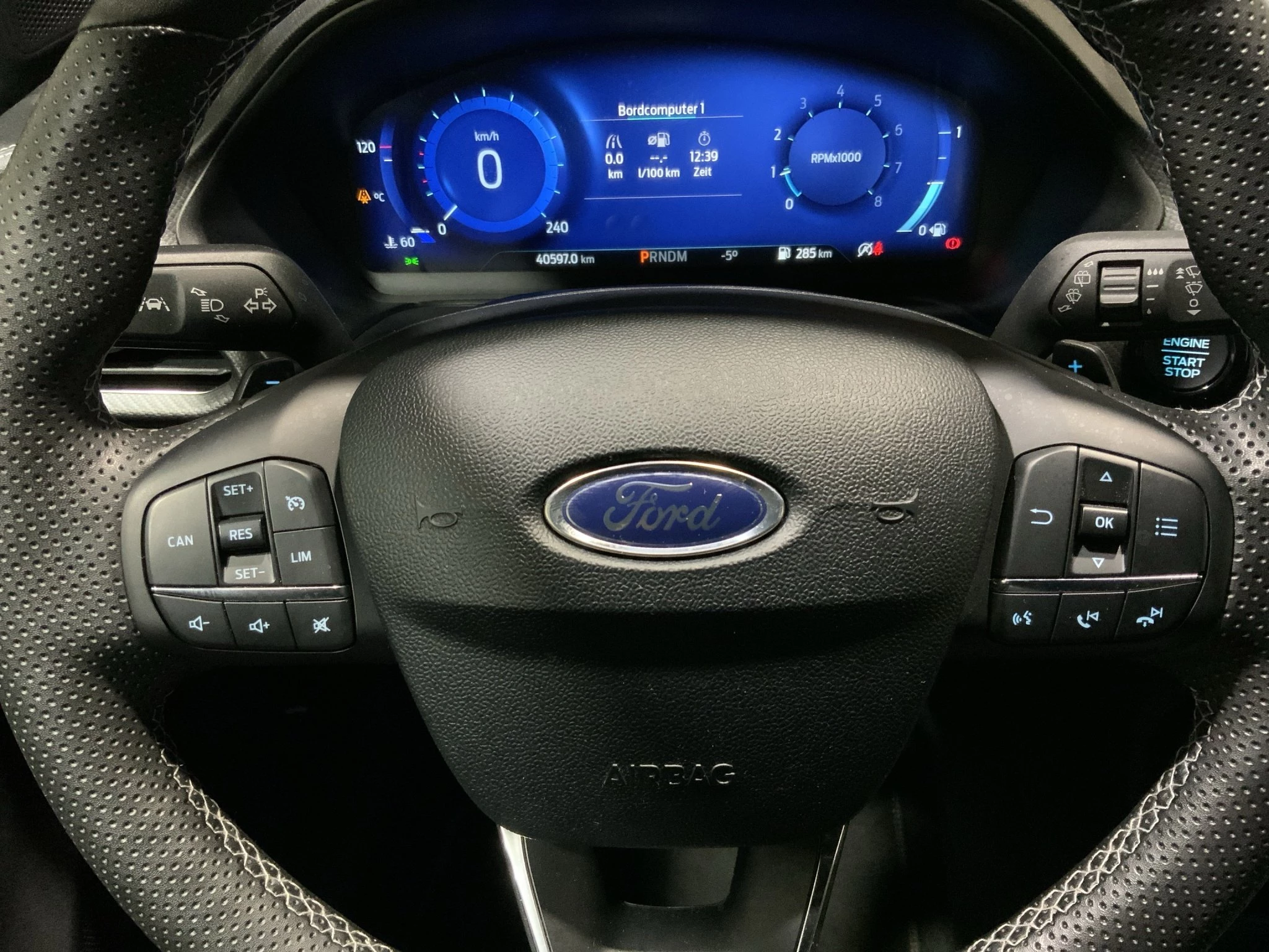 Ford Puma ST-Line Vignale | AHK | E-HK | Leder