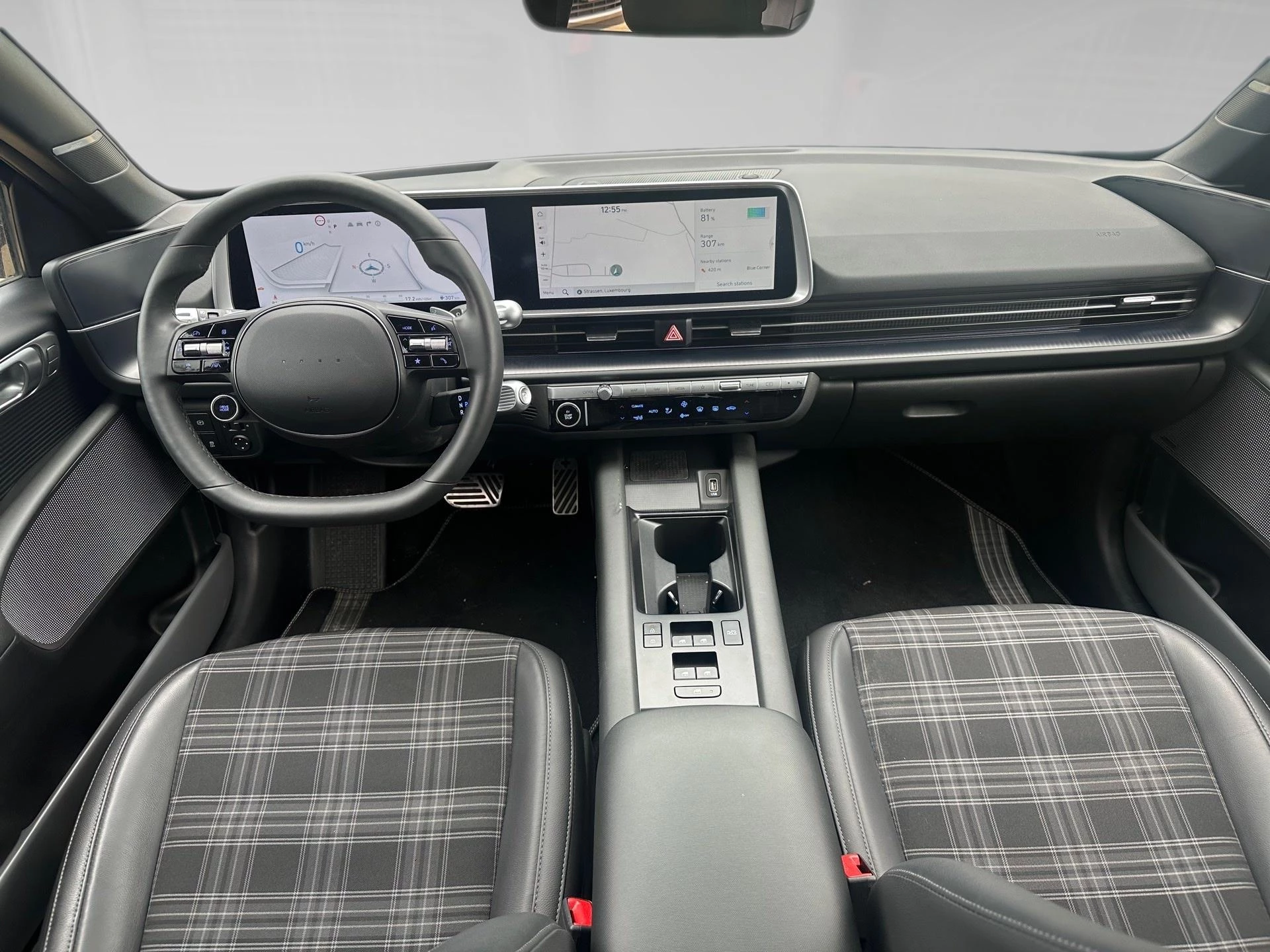 Hyundai-IONIQ 6-image-13