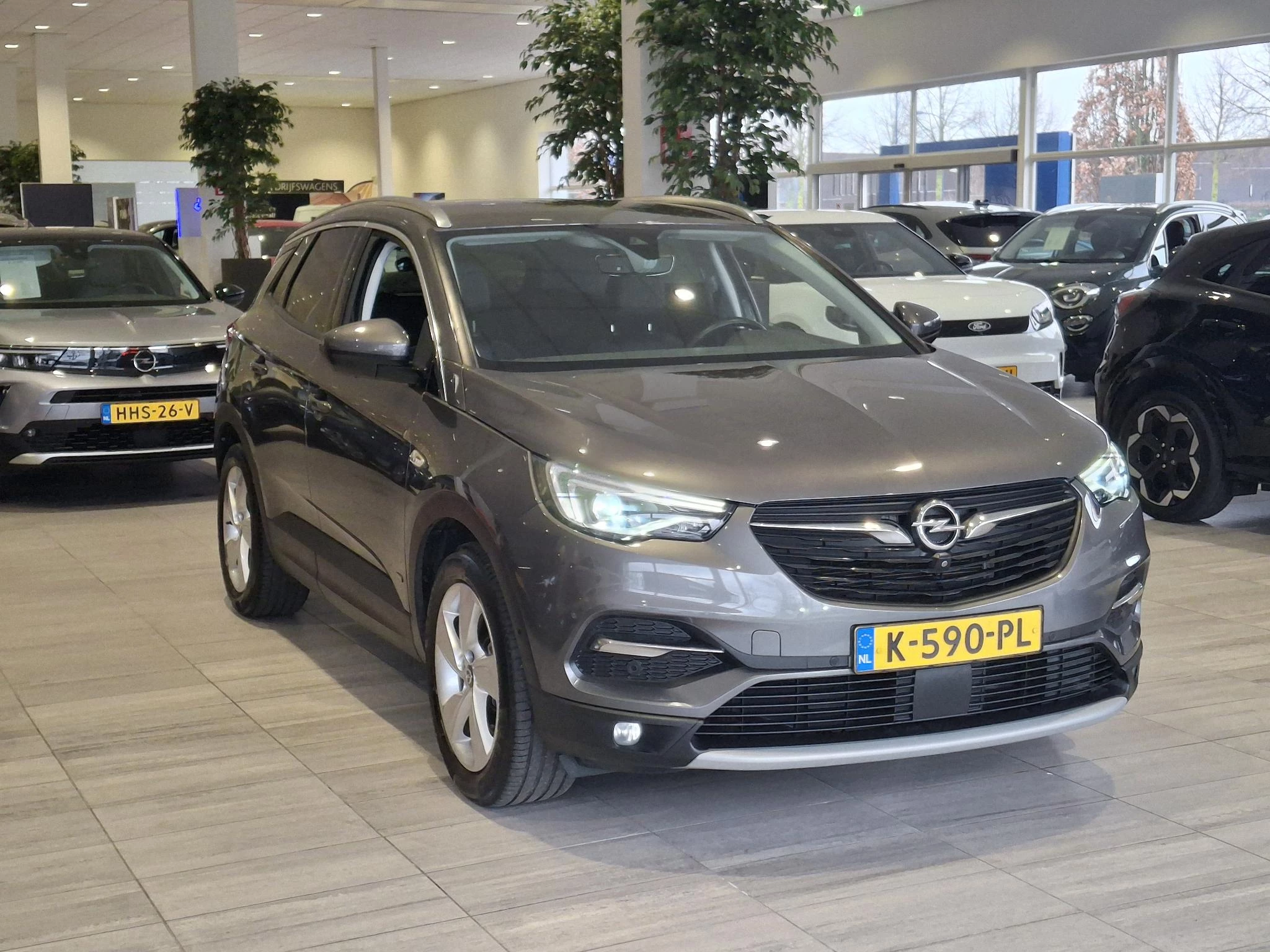 Opel-Grandland X-image-1