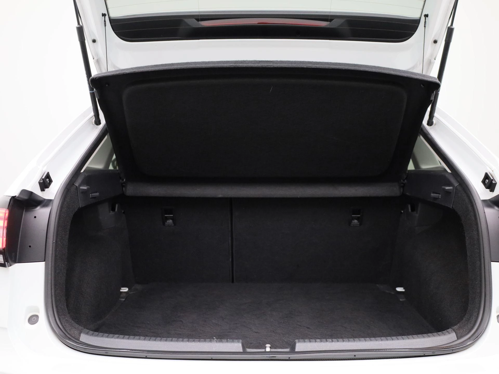 Volkswagen Taigo 1.0 TSI Life Business 95 PK|