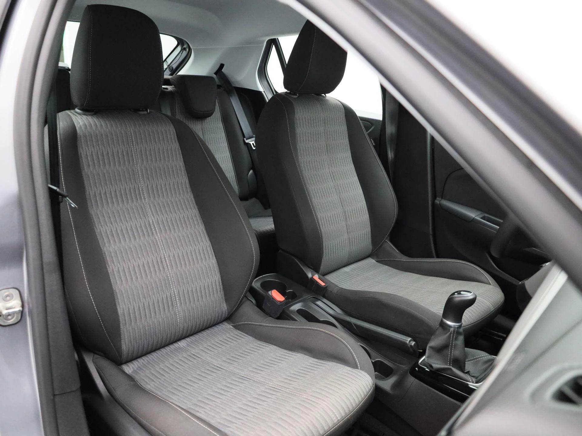 Opel-Corsa-image-32