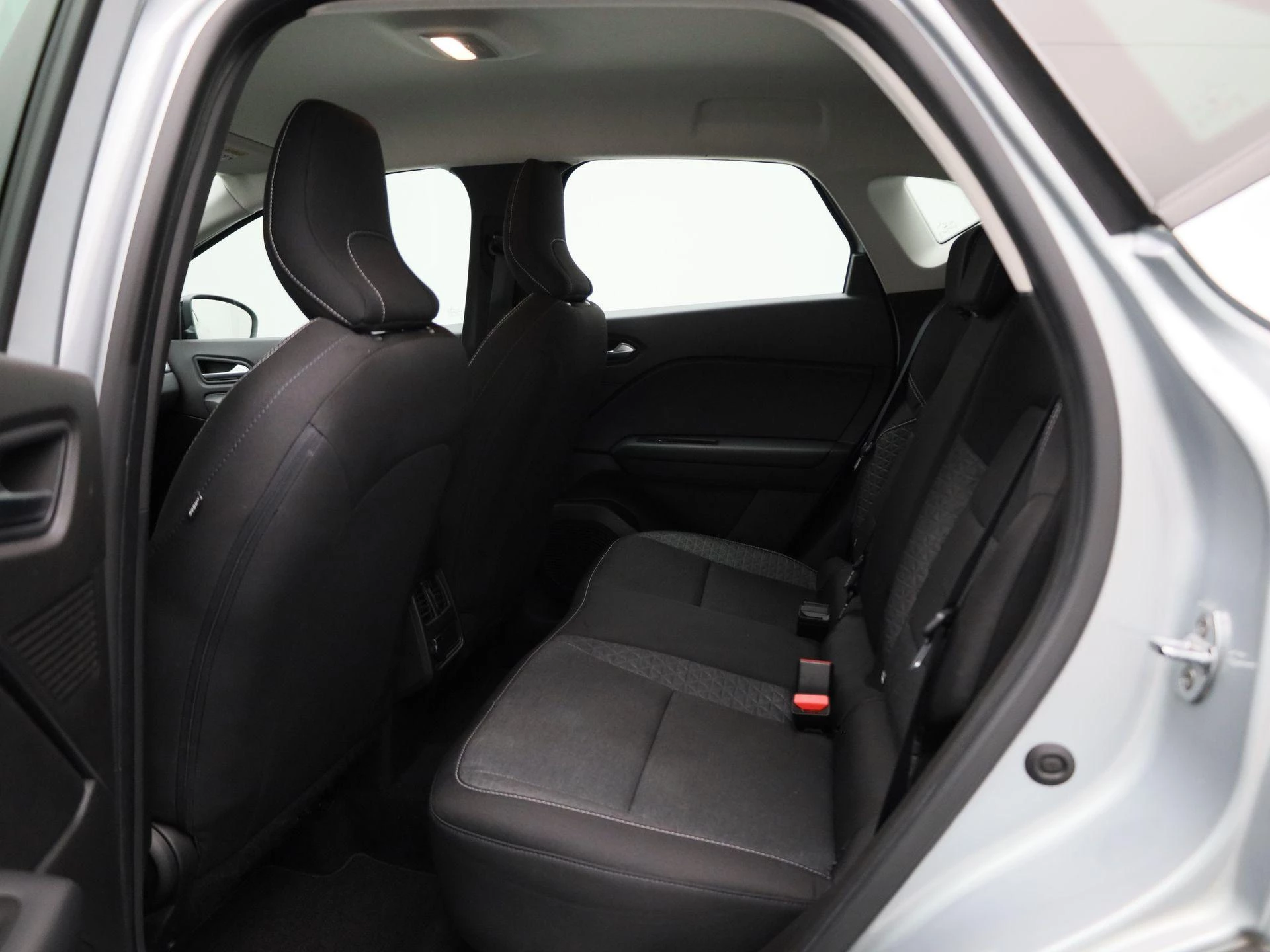 Renault-Captur-image-9