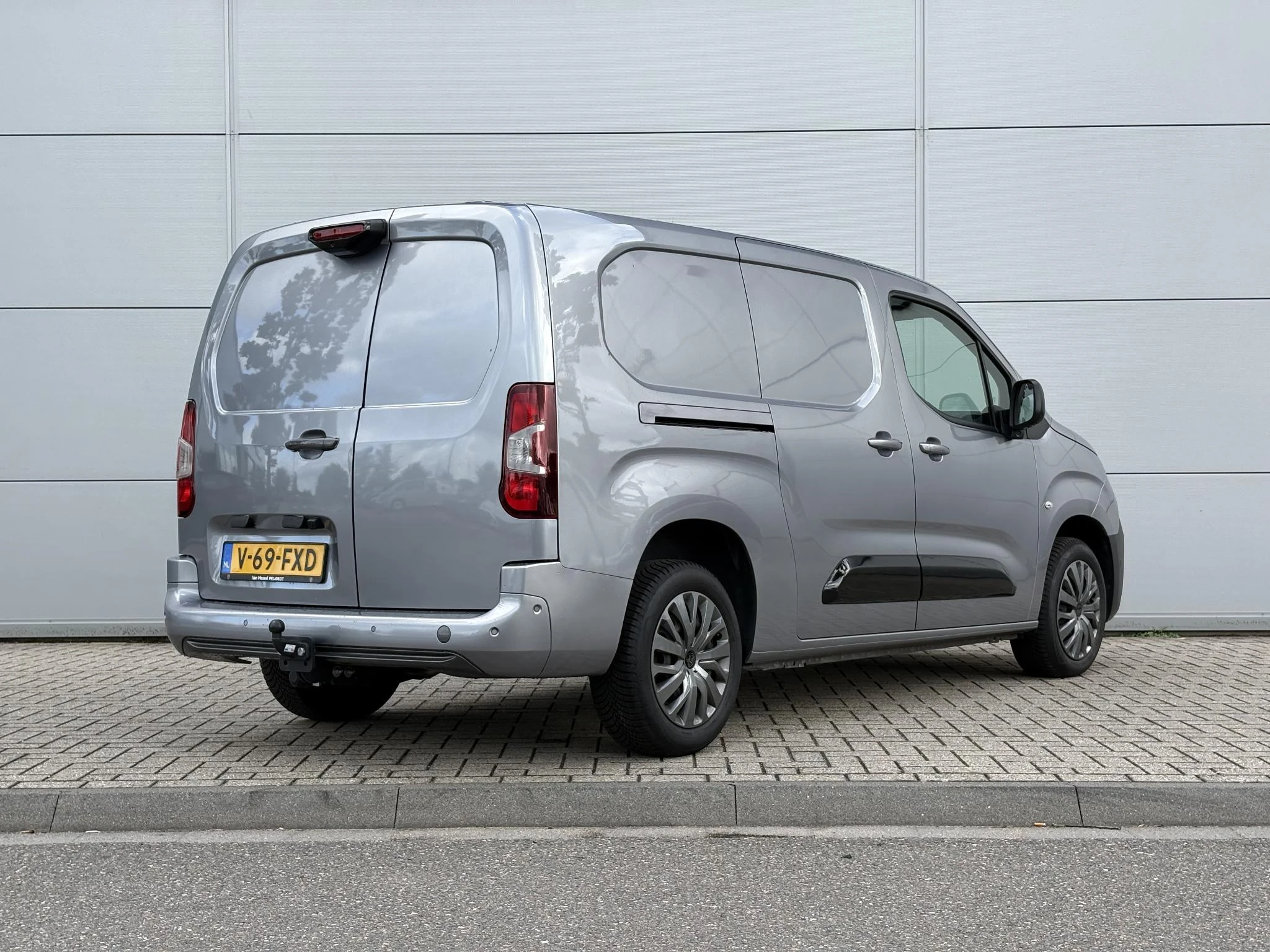 Peugeot-Partner-image-5
