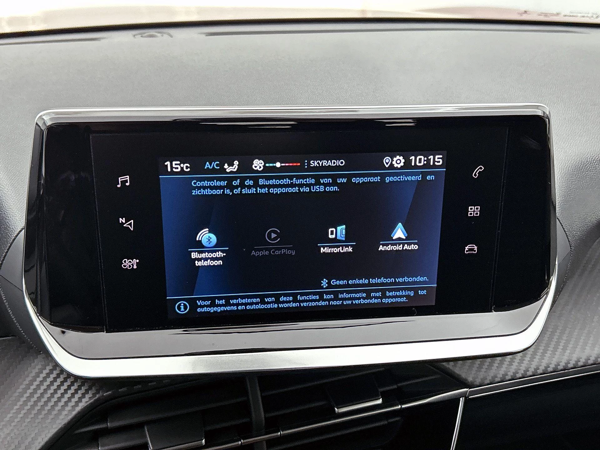 Peugeot-208-image-10