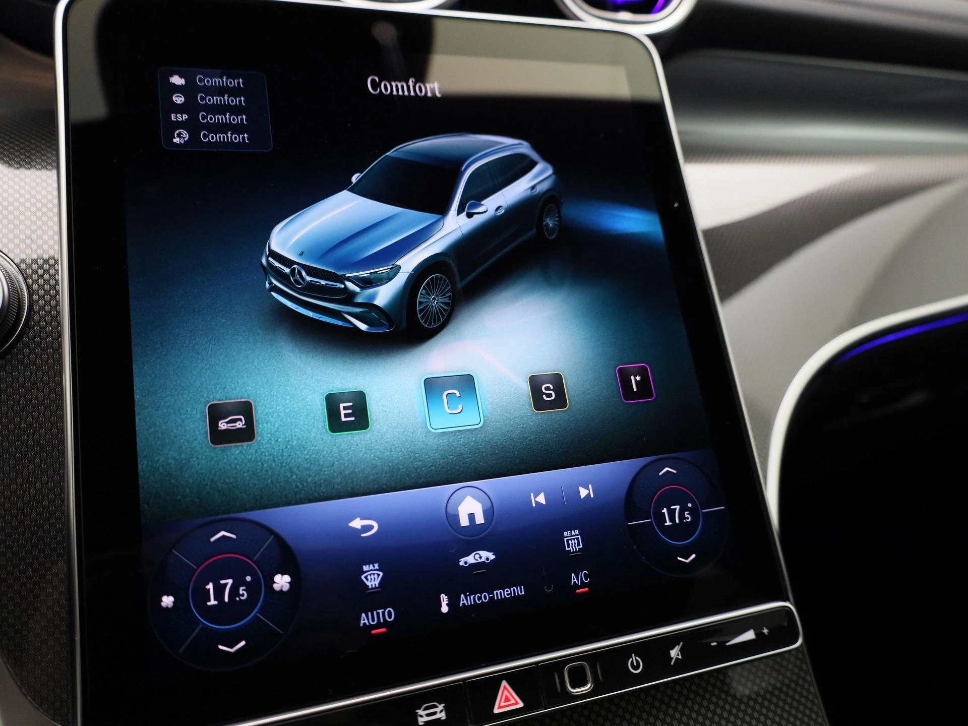 Mercedes-Benz-GLC-image-19