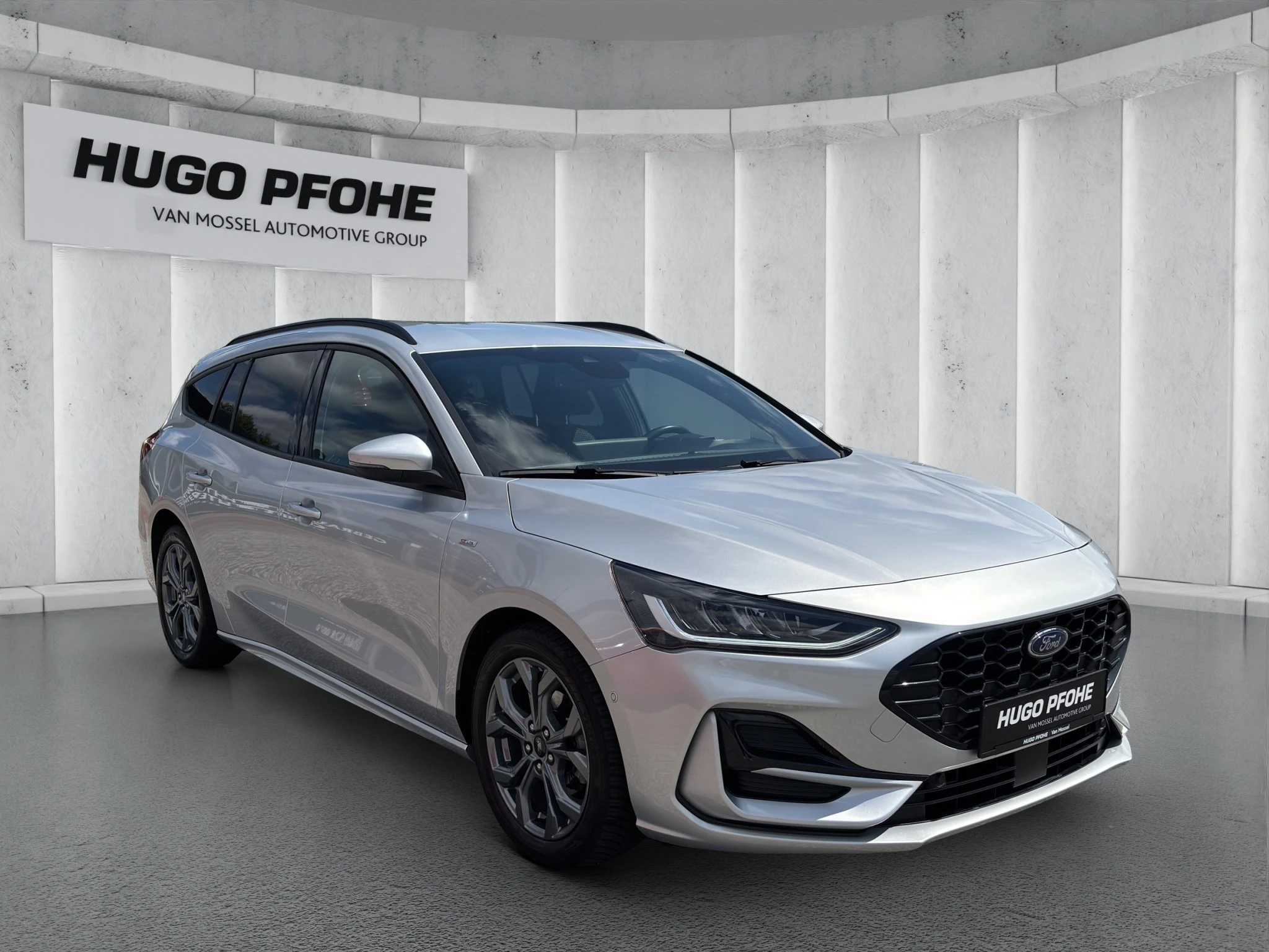 Ford Focus ST-Line 1.5 | HUD | Winter-PKt. | AHK | ACC | Matrix | RFK |