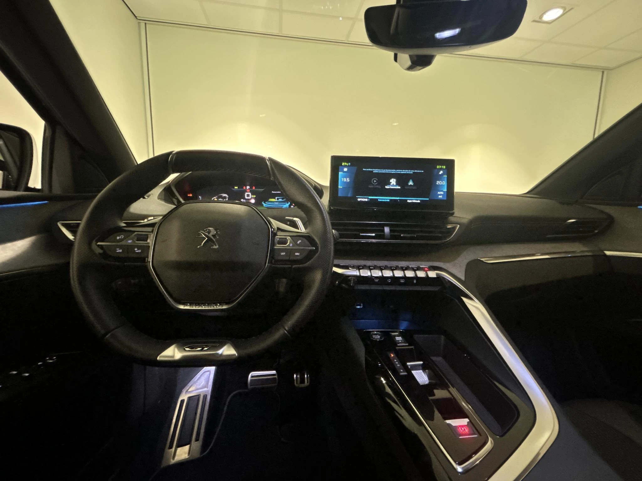 Peugeot 3008 1.6 HYbrid 225 GT