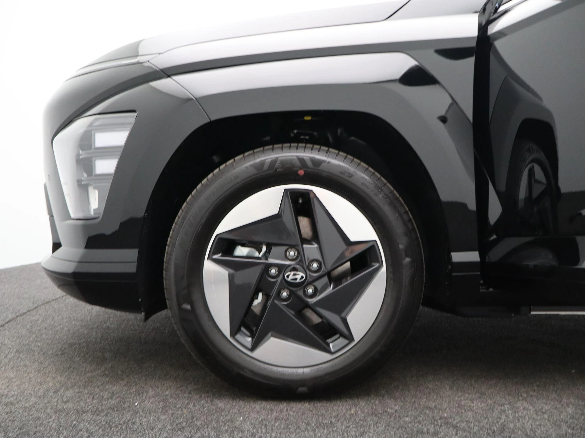 Hyundai-Kona-image-14