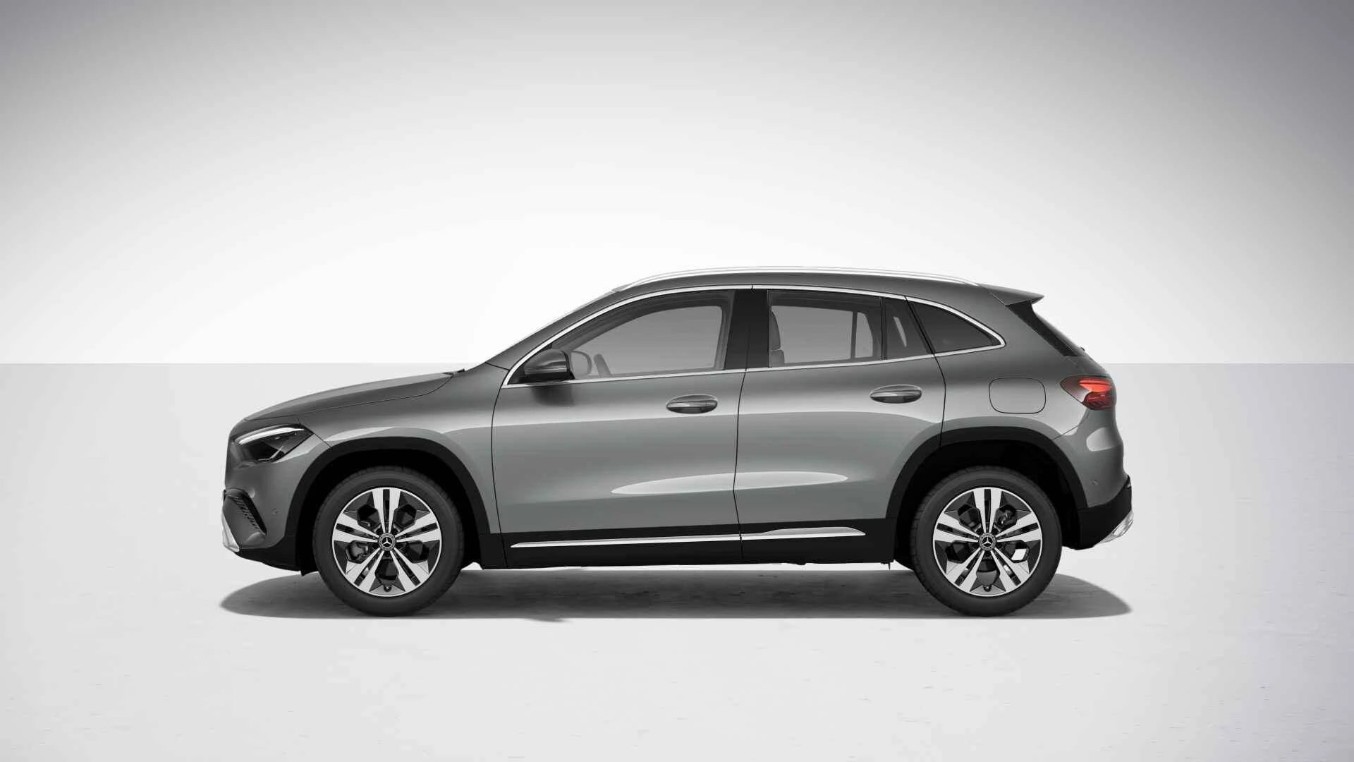 Mercedes-Benz-GLA-image-6