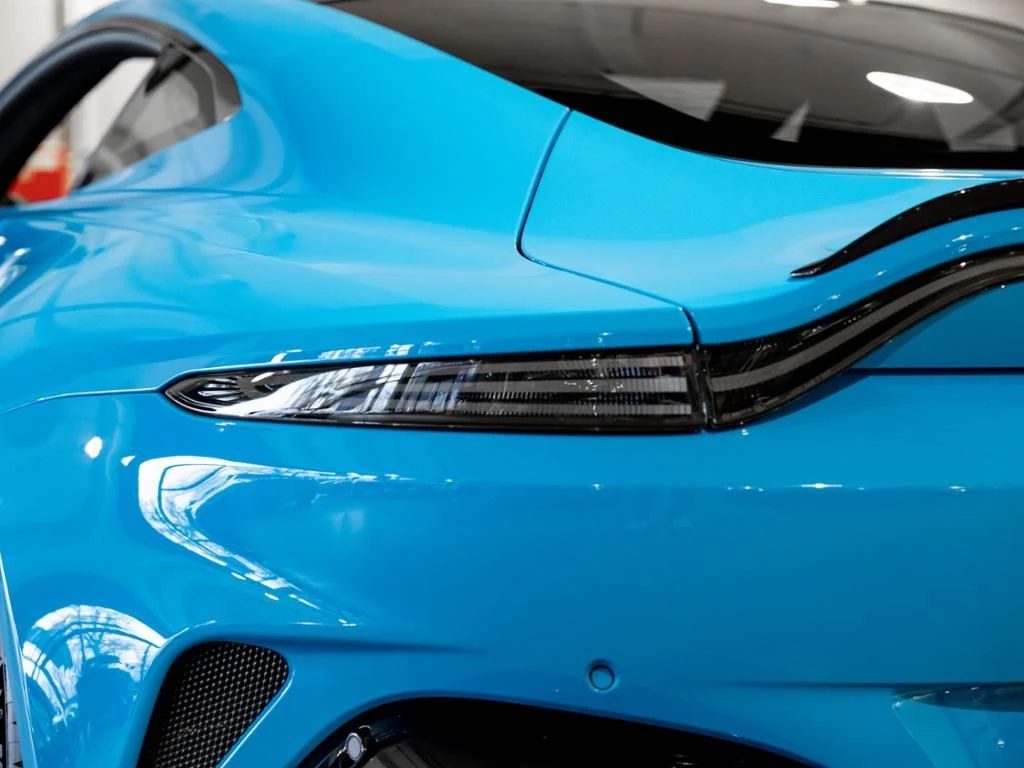 Aston Martin Vantage S Coupe Aston Martin Hamburg
