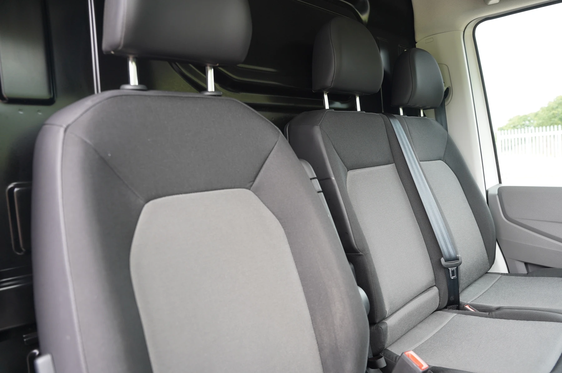 Volkswagen-Crafter-image-11