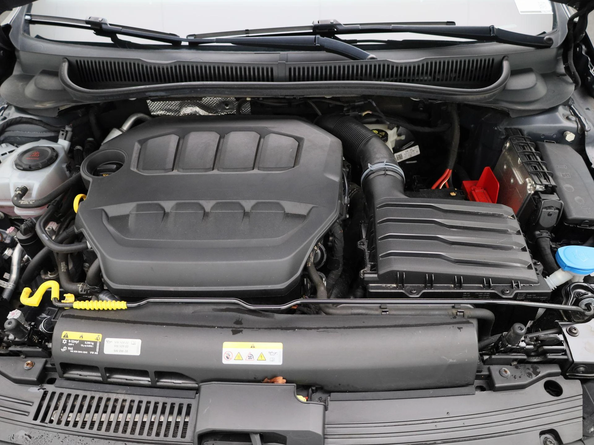 Volkswagen-Polo-image-39