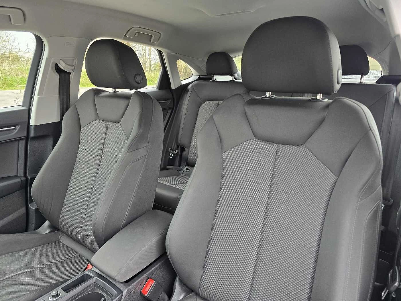 Audi-Q3-image-9