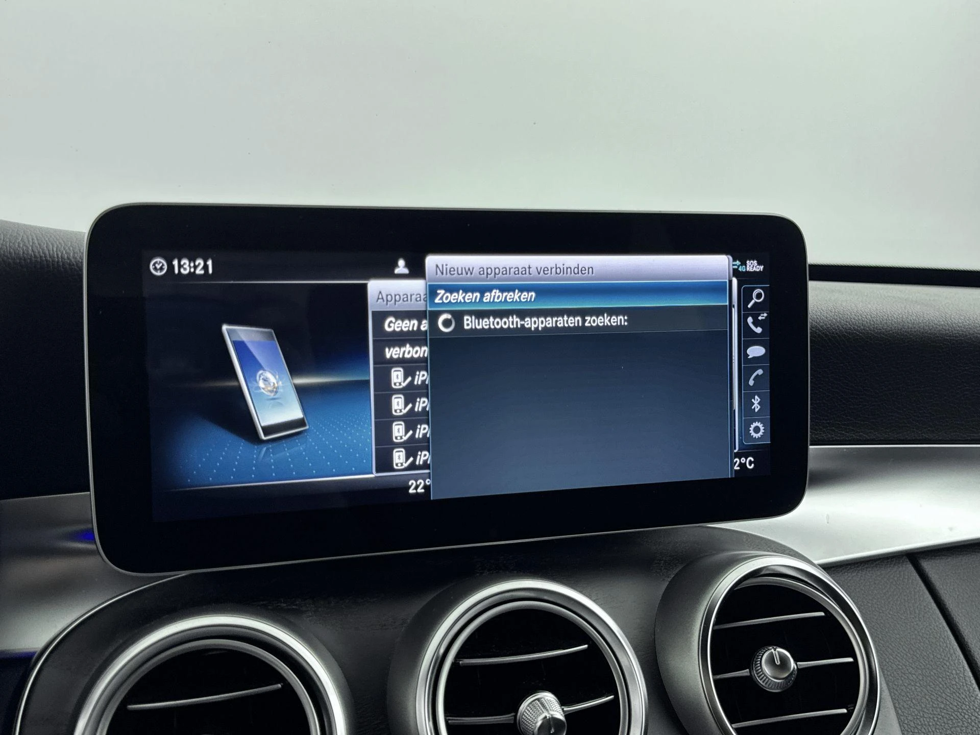 Mercedes-Benz-C-Klasse-image-12