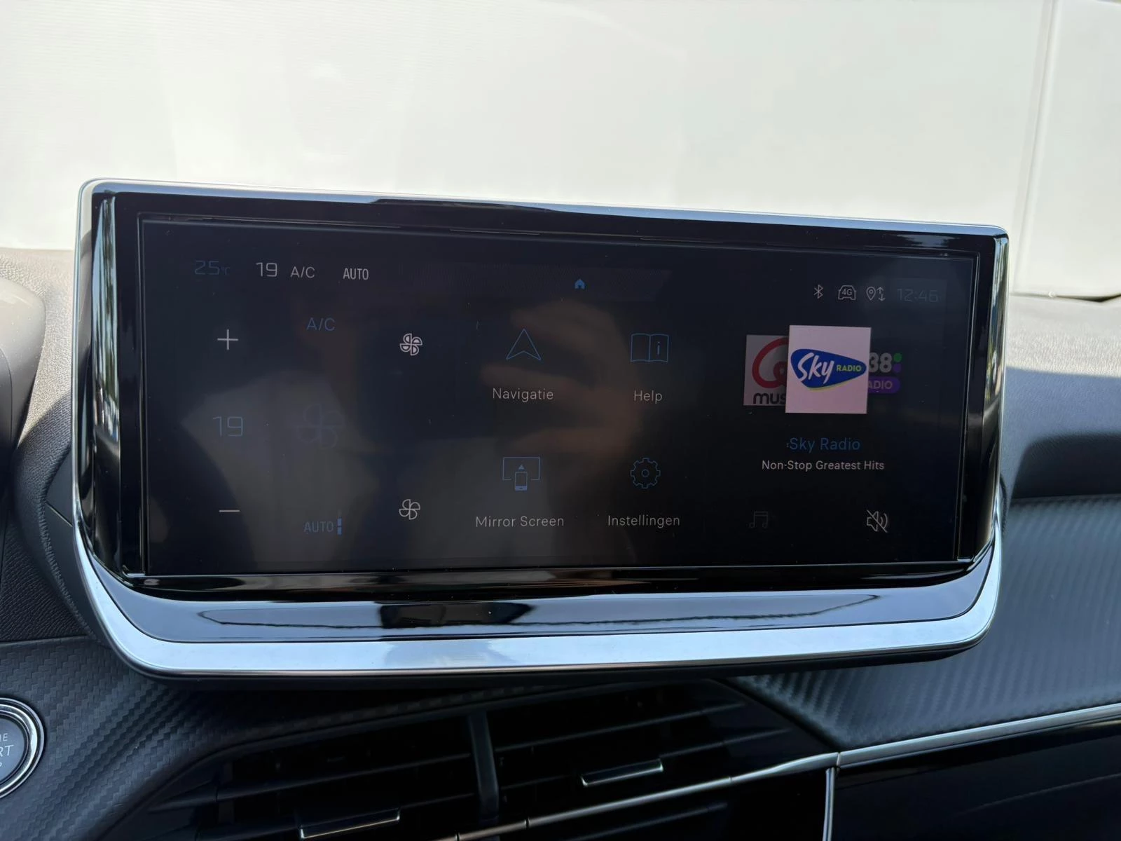 Peugeot 2008 1.2 PureTech 100 Allure