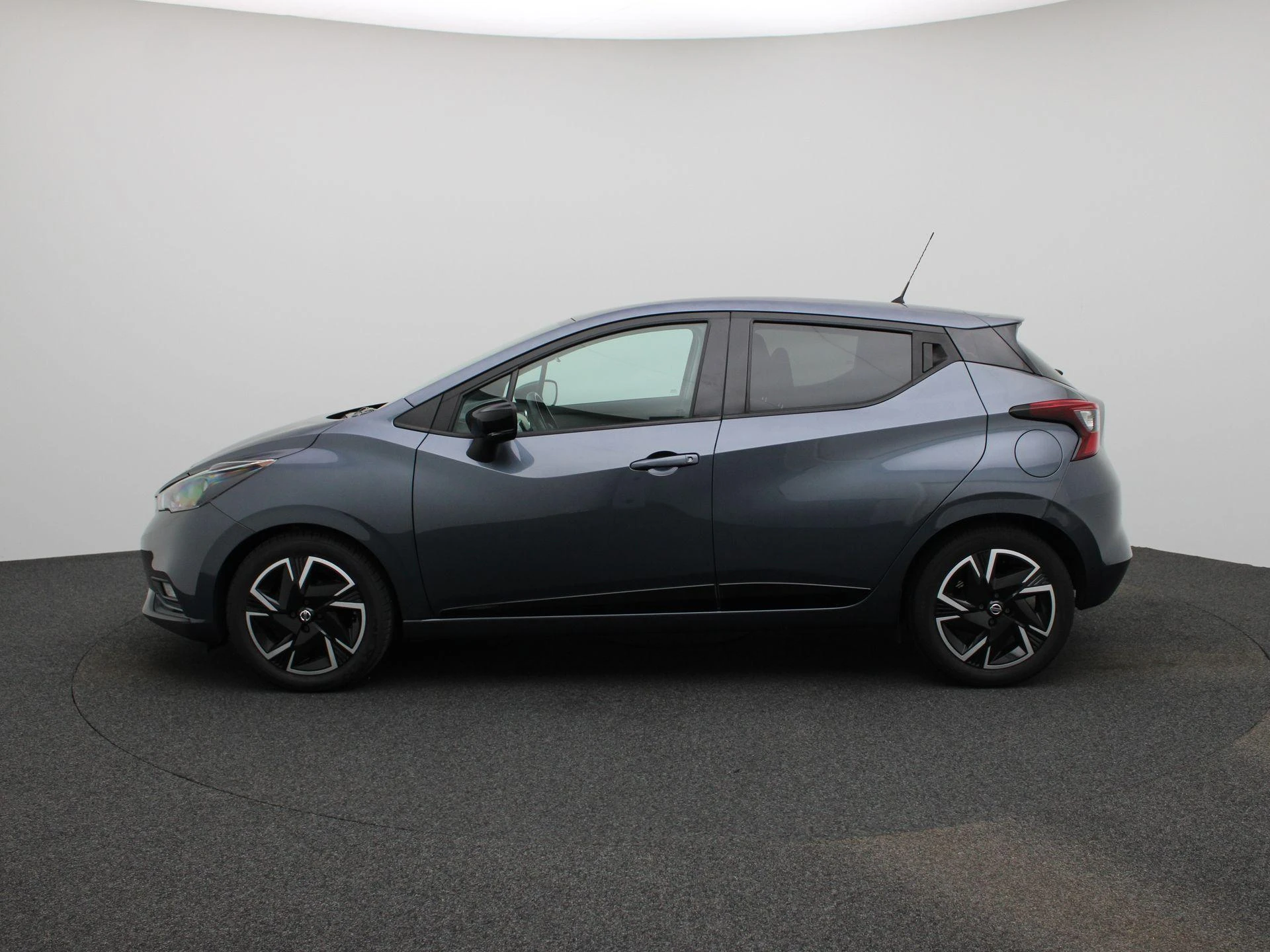 Nissan-Micra-image-3