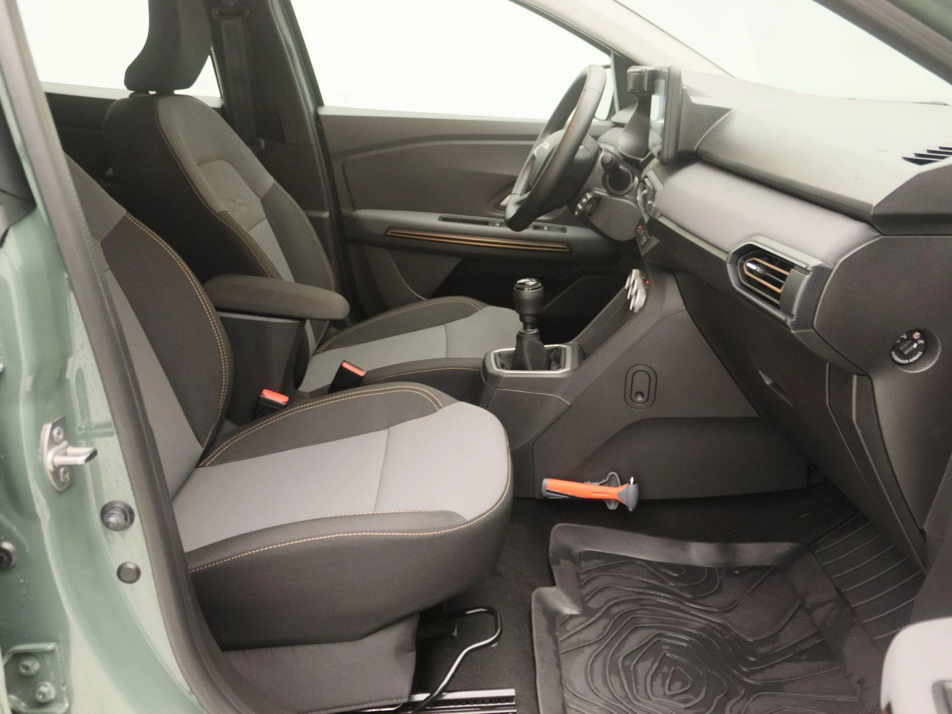 Dacia-Sandero Stepway-image-22