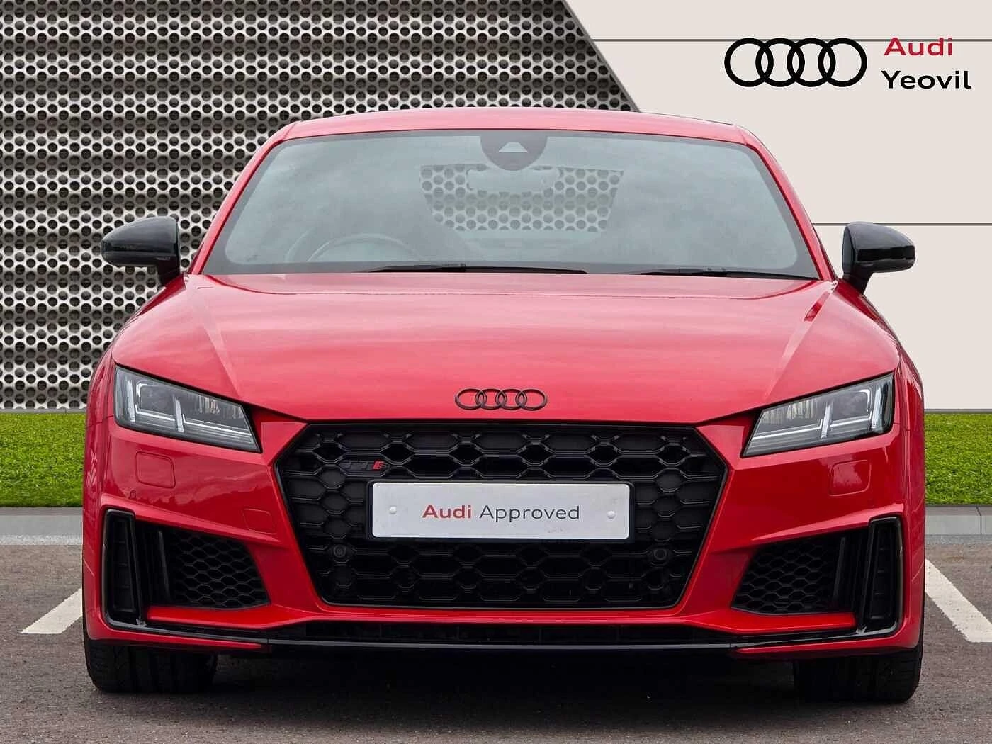Audi-TT-image-6
