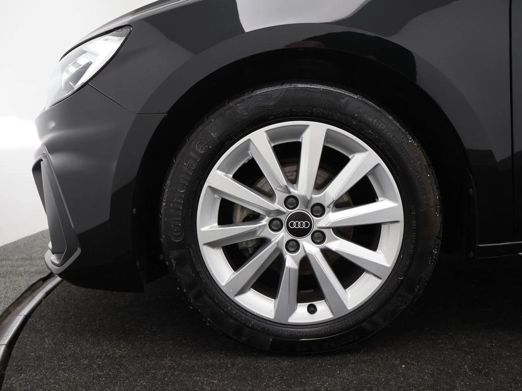 Audi-A1 Sportback-image-13