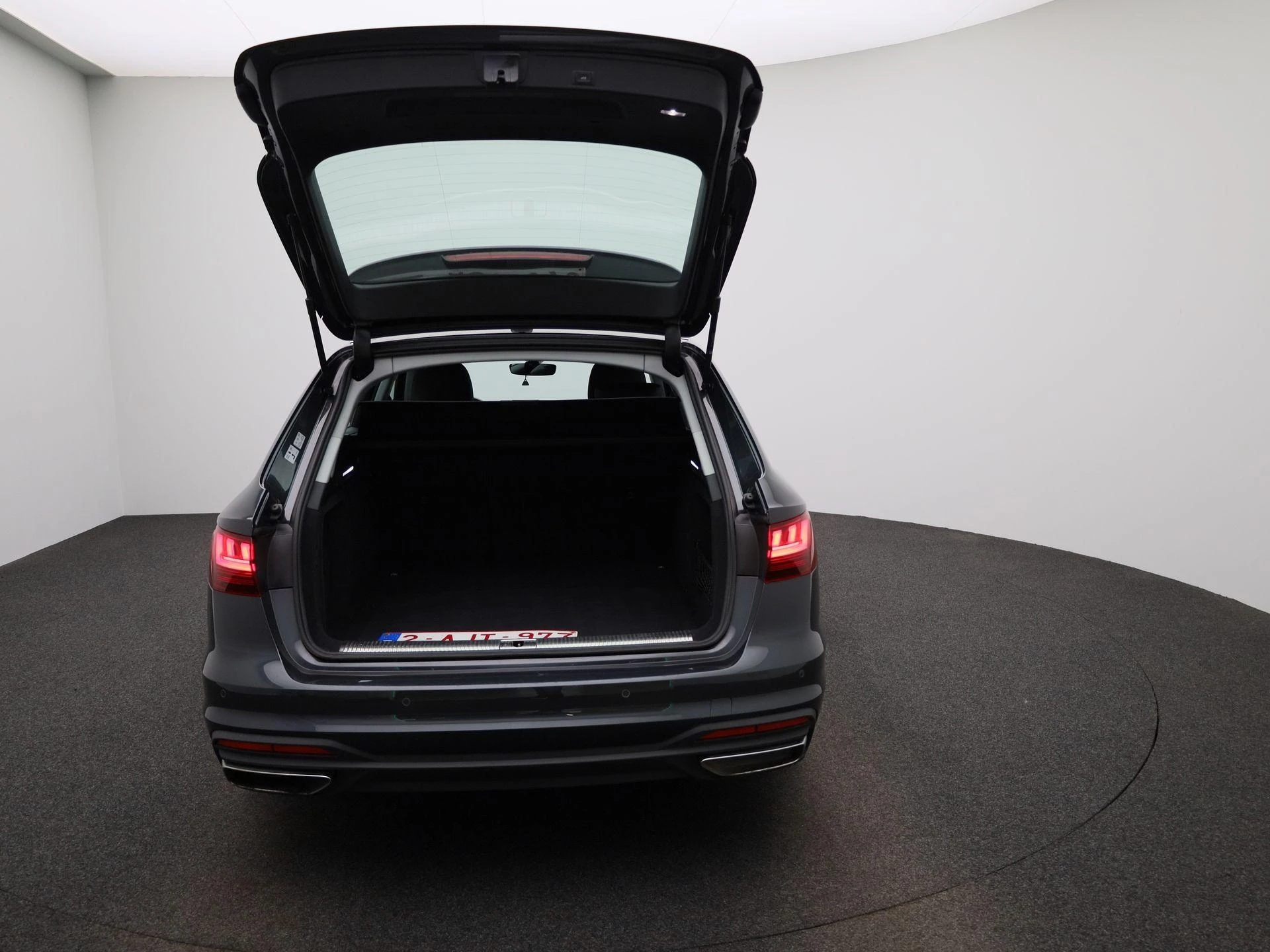 Audi-A4-image-10