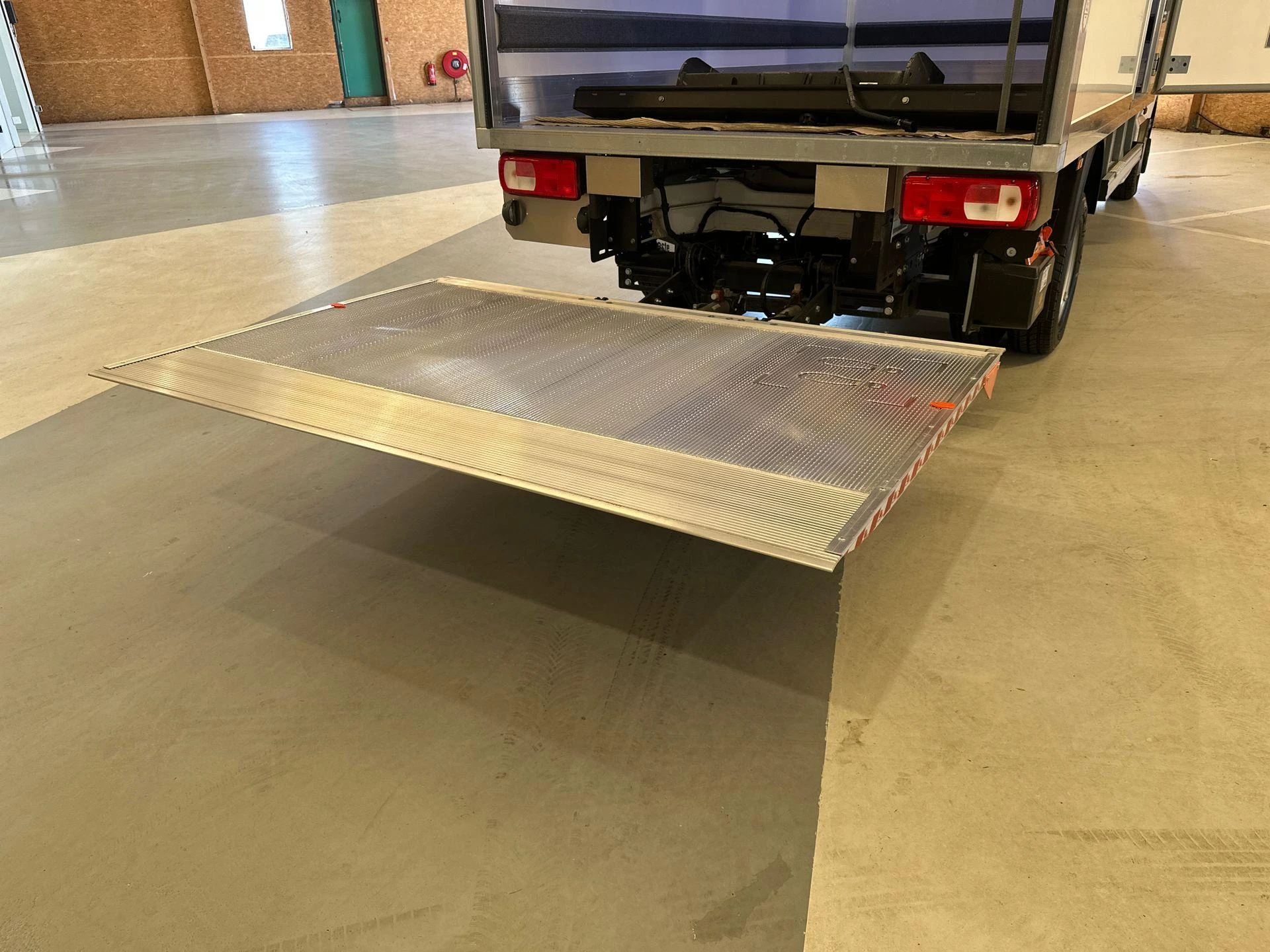Volkswagen-Crafter-image-21