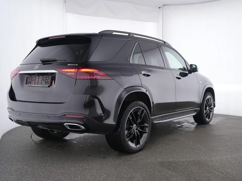 Mercedes-Benz-GLE-image-1
