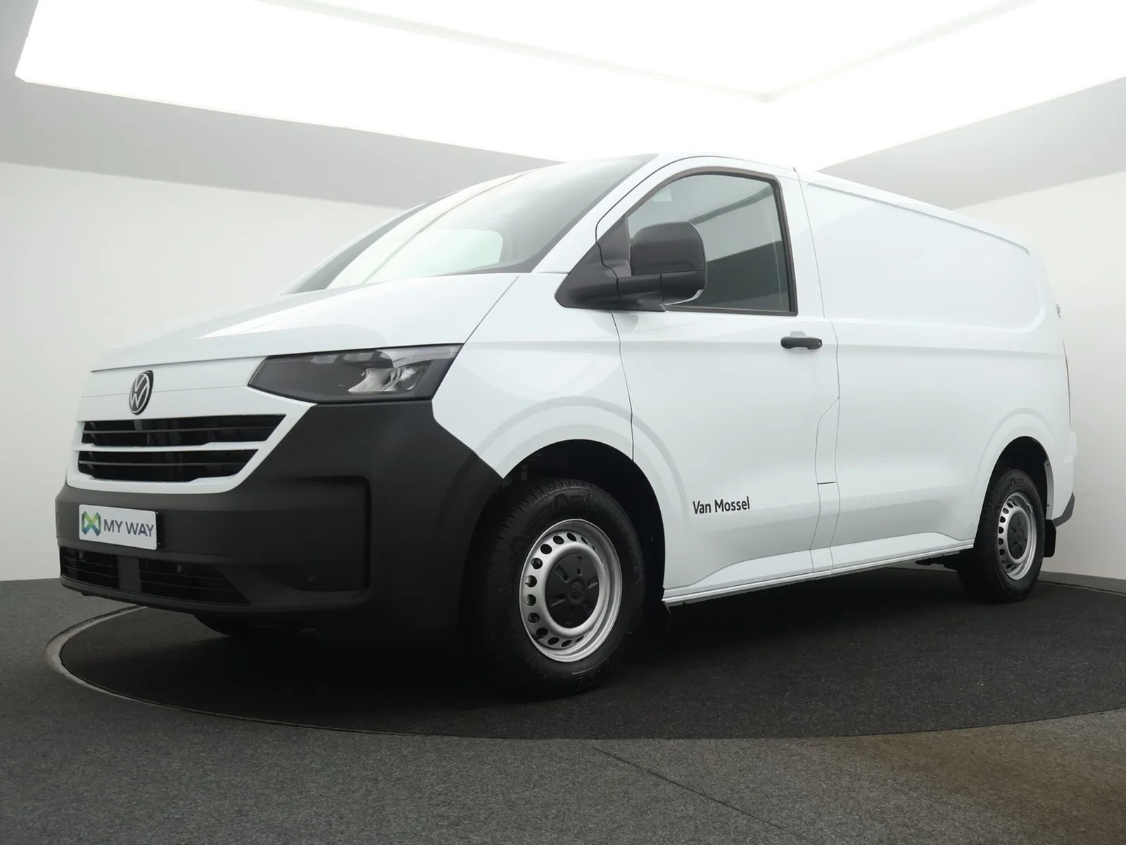Volkswagen-Transporter-image-0