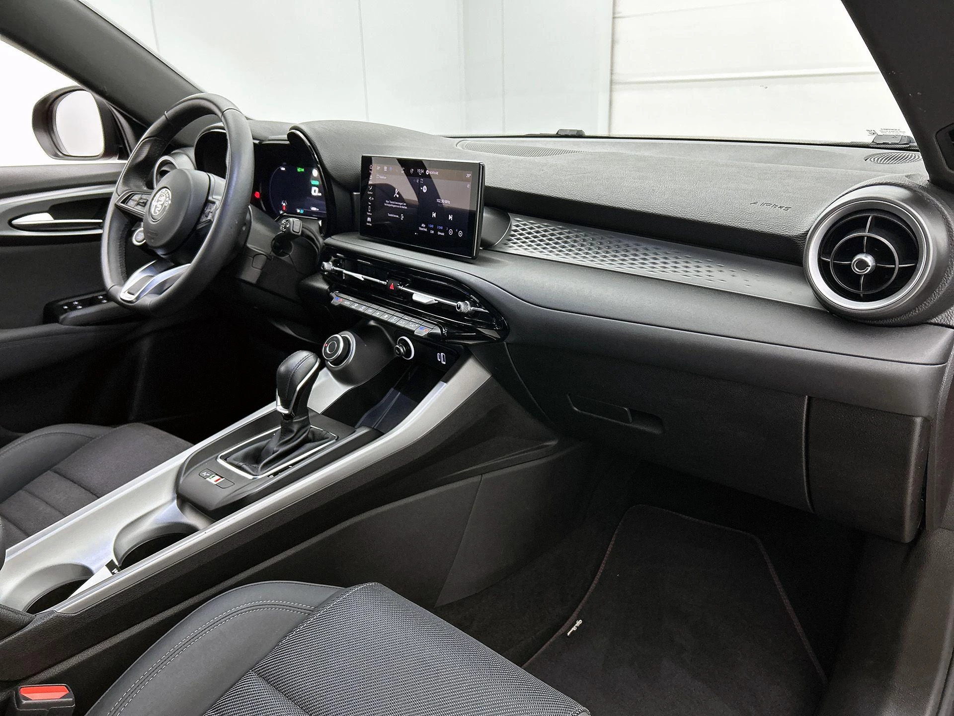 Alfa Romeo Tonale 1.5T Hybrid Sprint