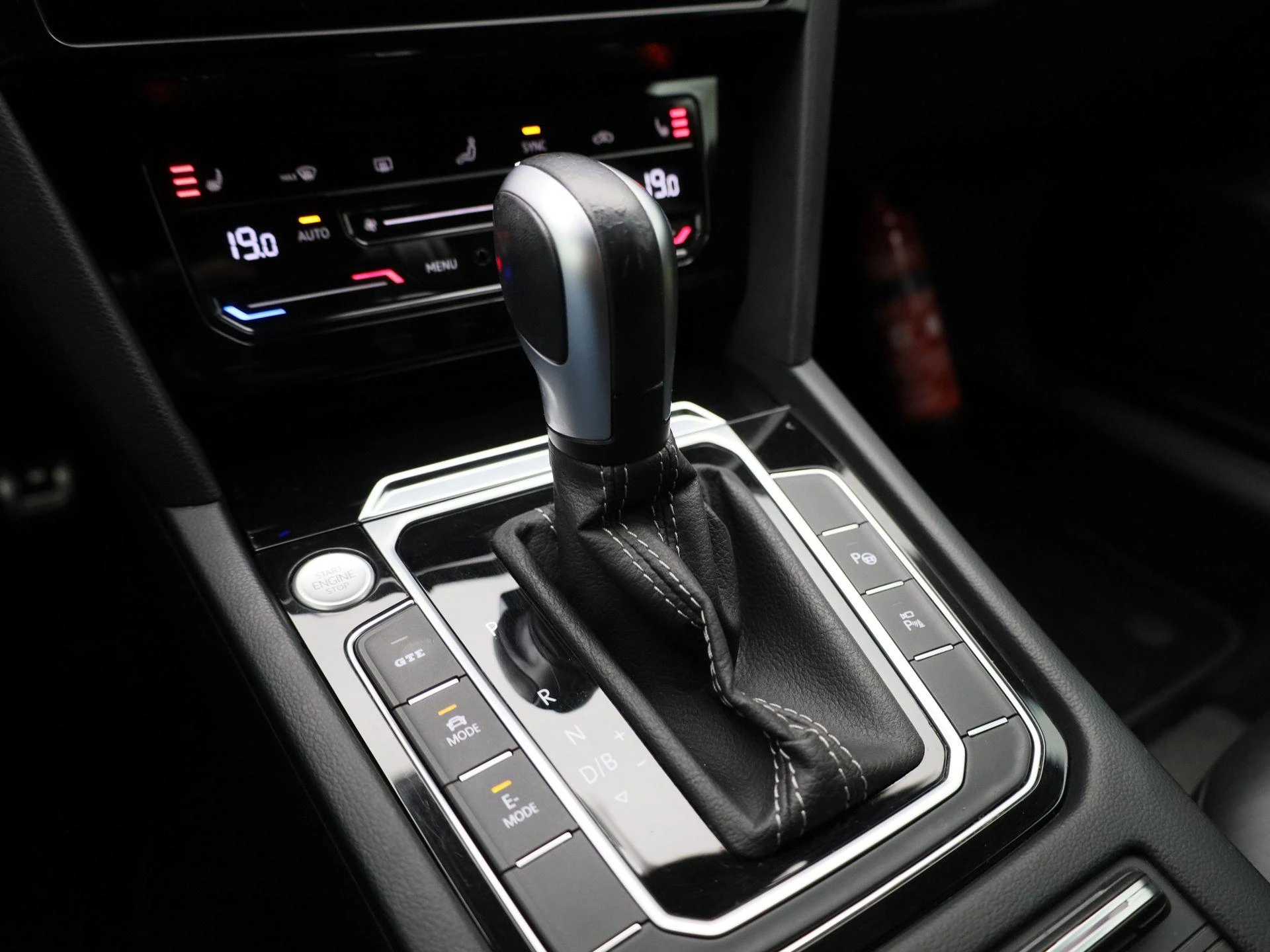 Volkswagen-Arteon-image-26
