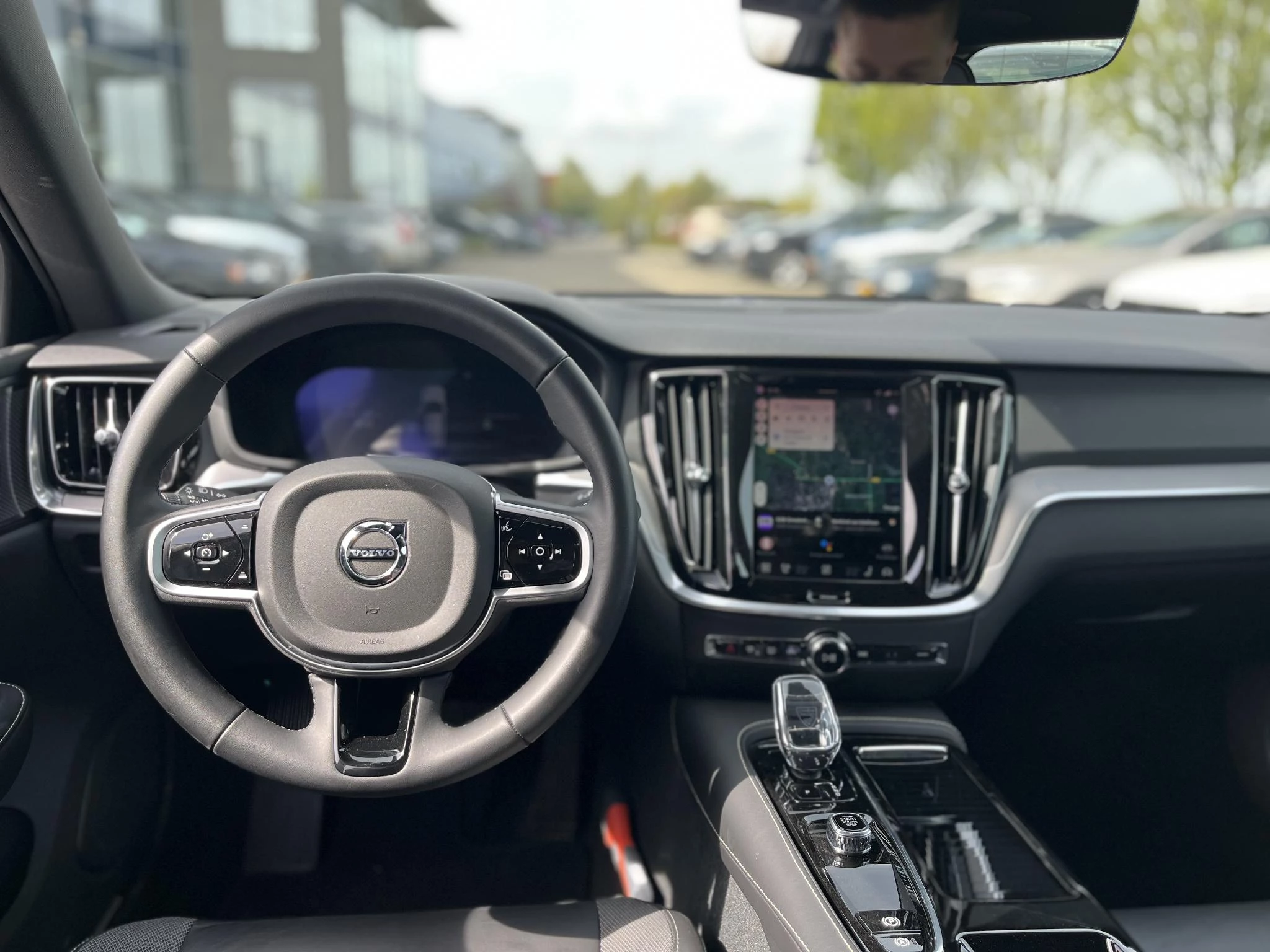 Volvo V60 T6 Plug-in hybrid AWD Plus Dark