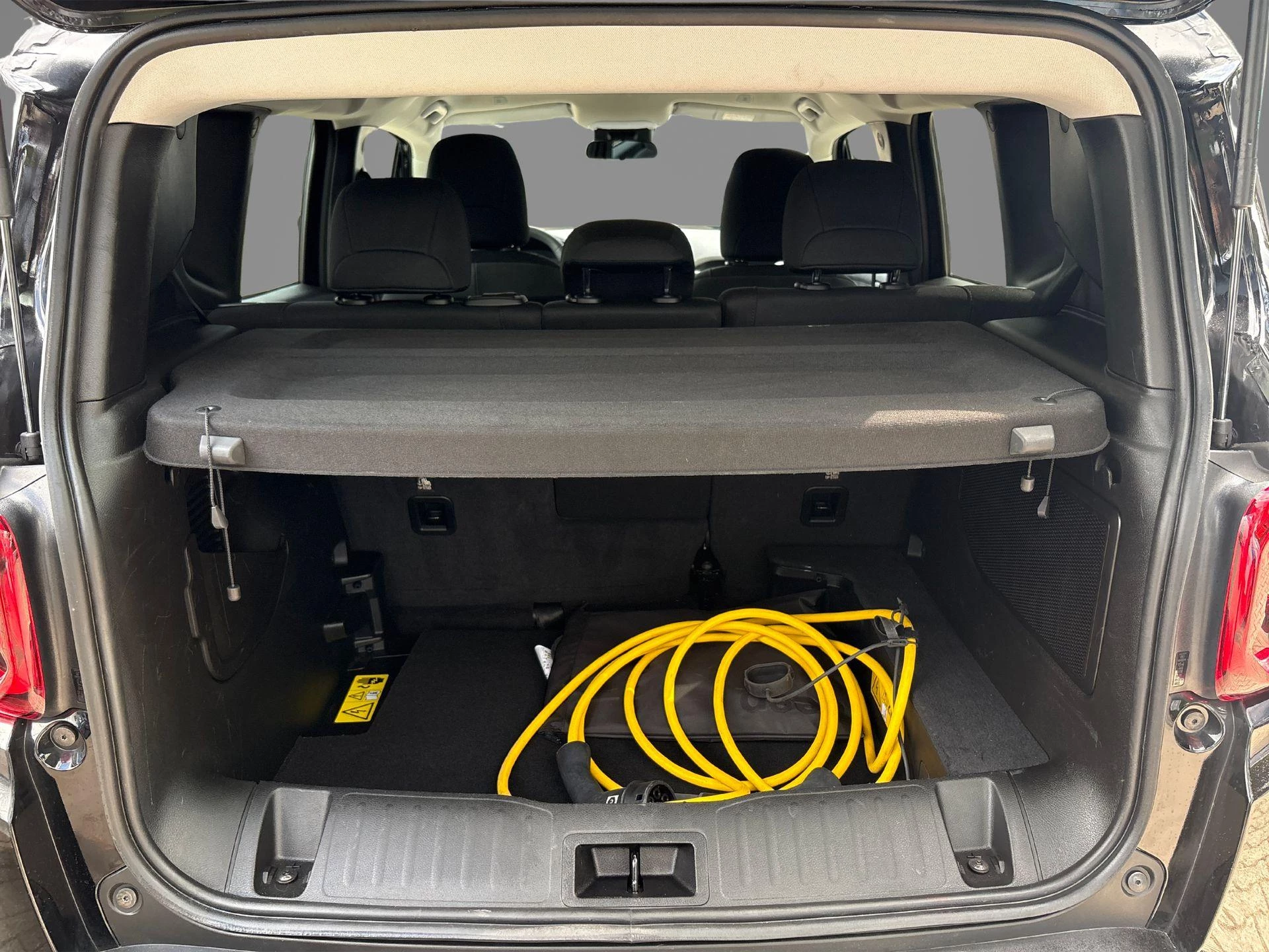 Jeep-Renegade-image-29