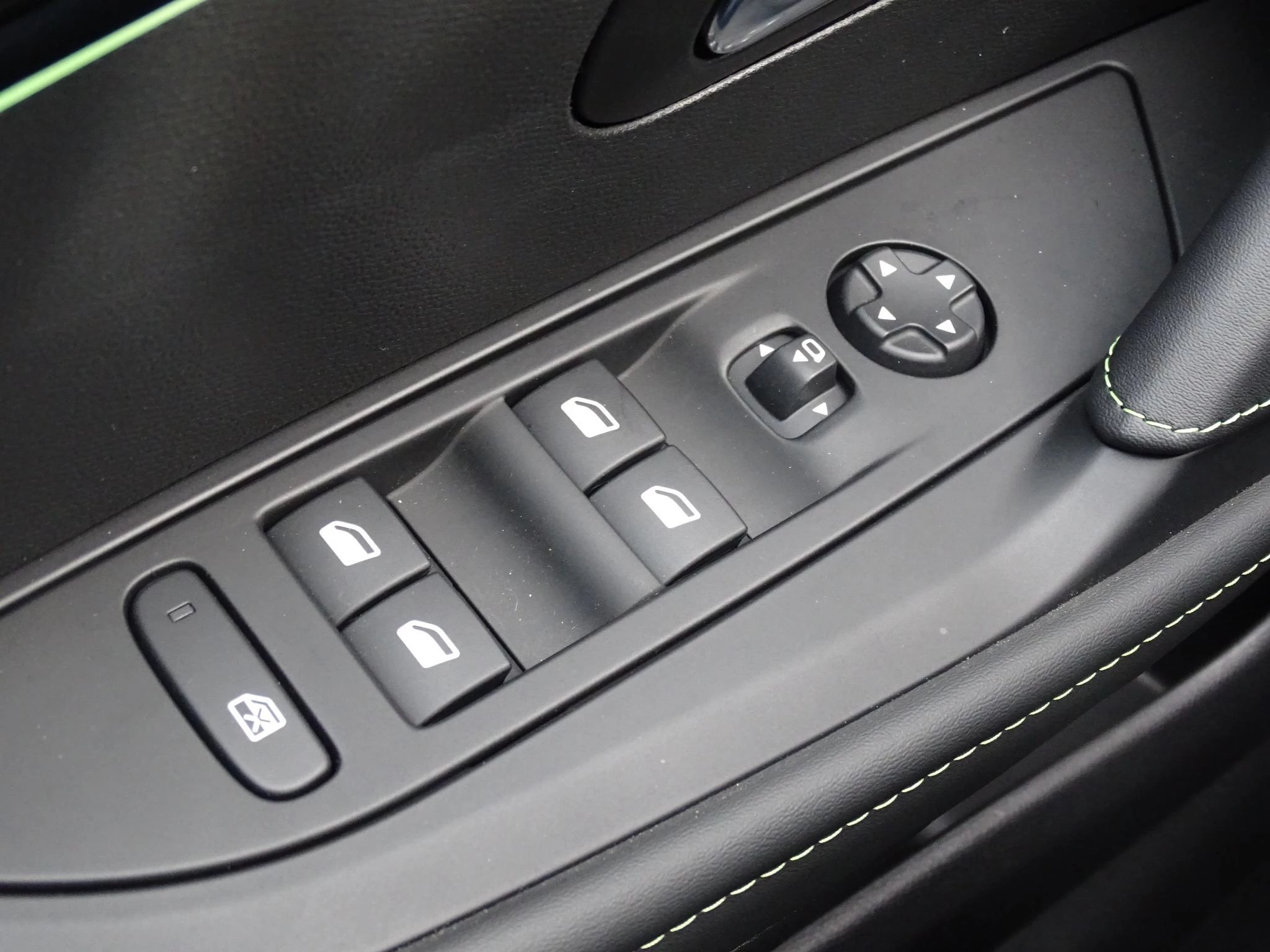 Peugeot e-208 e-208 GT Pack