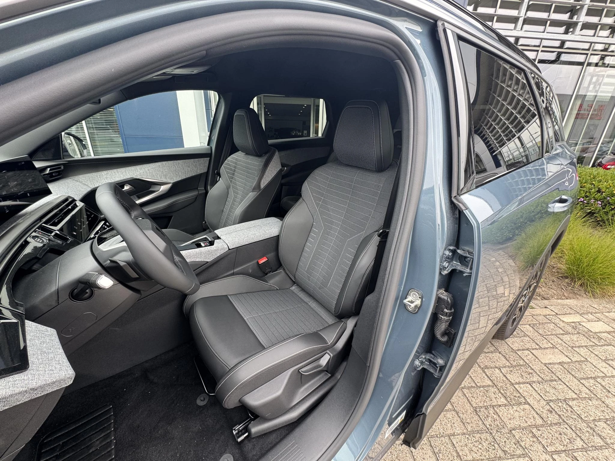 Peugeot-5008-image-15