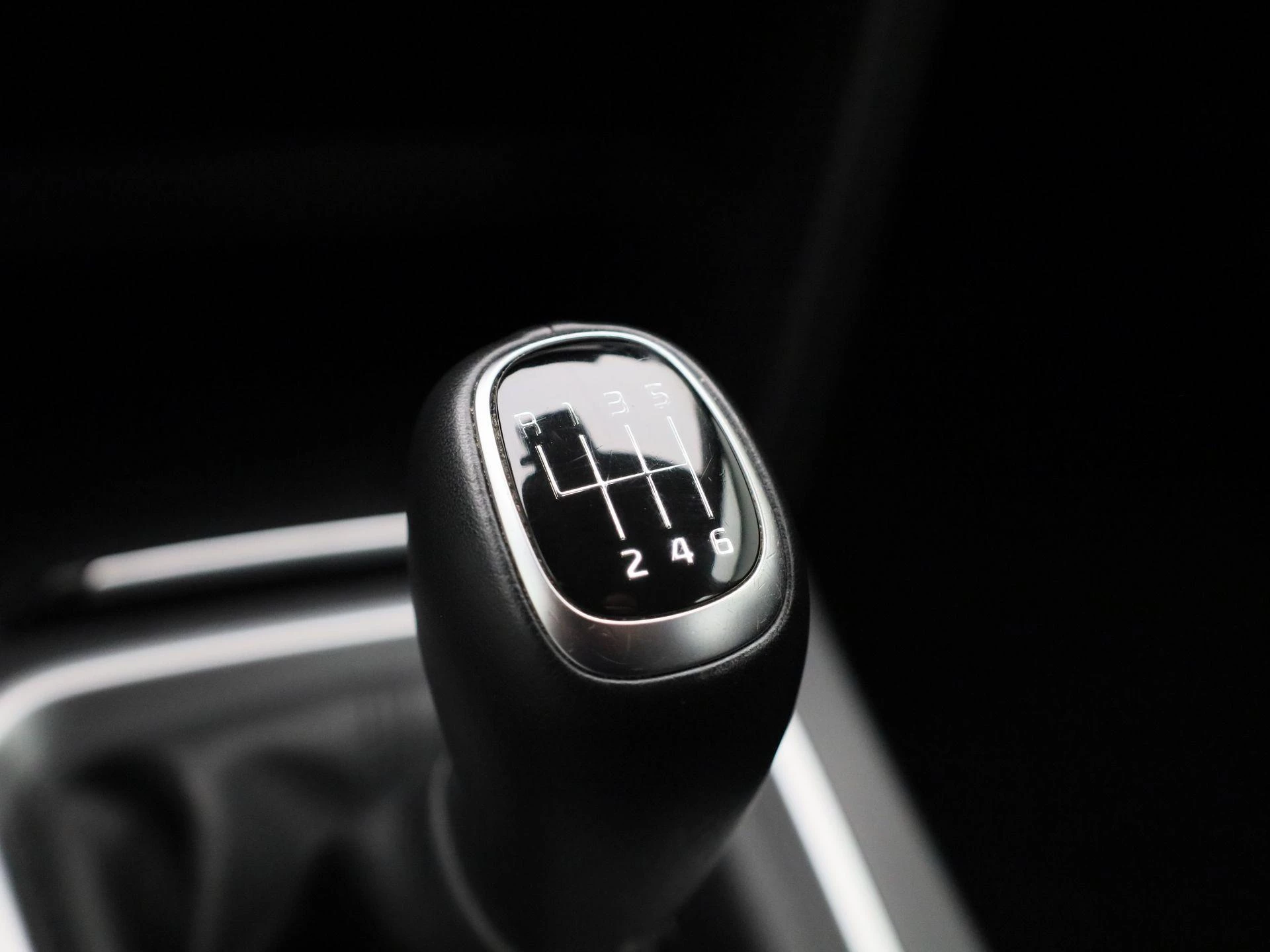 Kia-Ceed Sportswagon-image-19