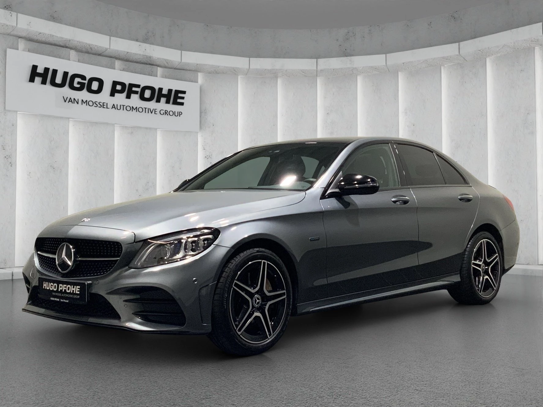 Mercedes-Benz-C-Klasse-image-0