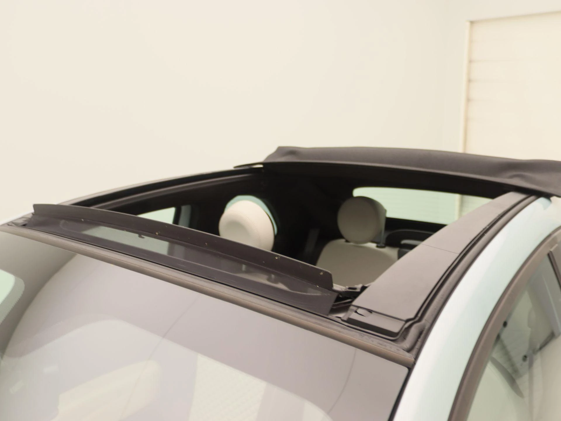 Fiat-500C-image-15