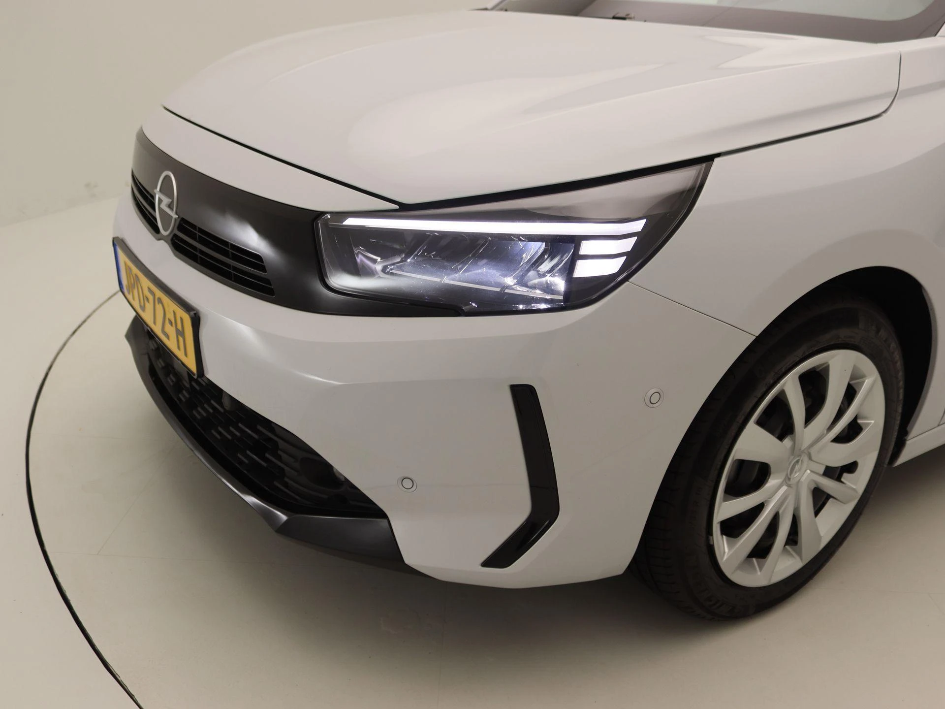 Opel-Corsa-image-14