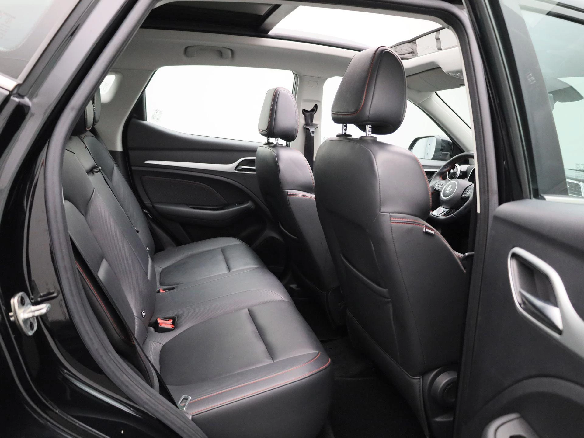MG ZS EV Standard Range Luxury 50 kWh