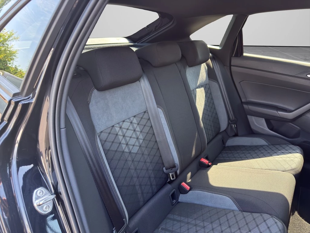 Volkswagen-Taigo-image-8