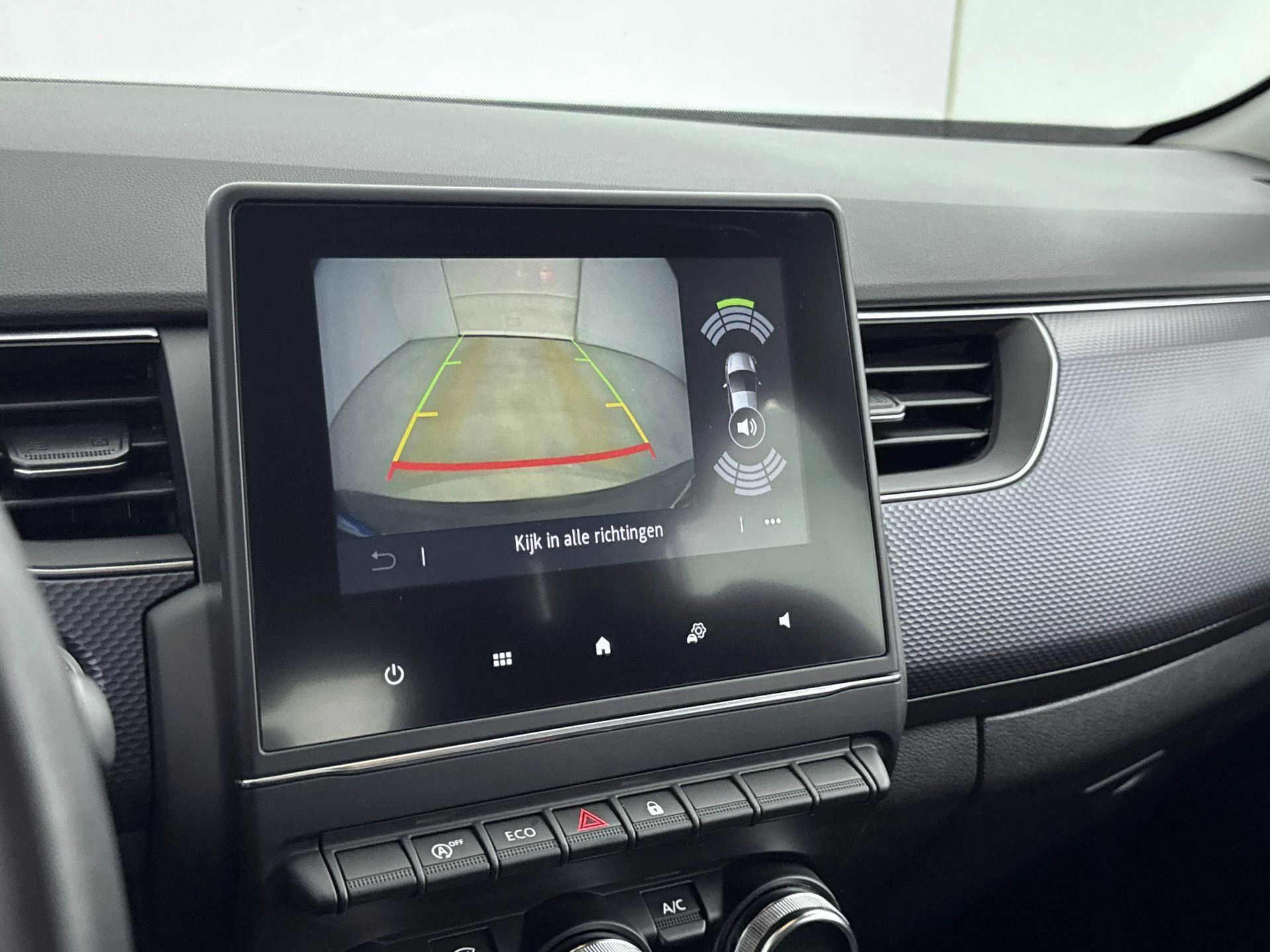 Renault-Arkana-image-10