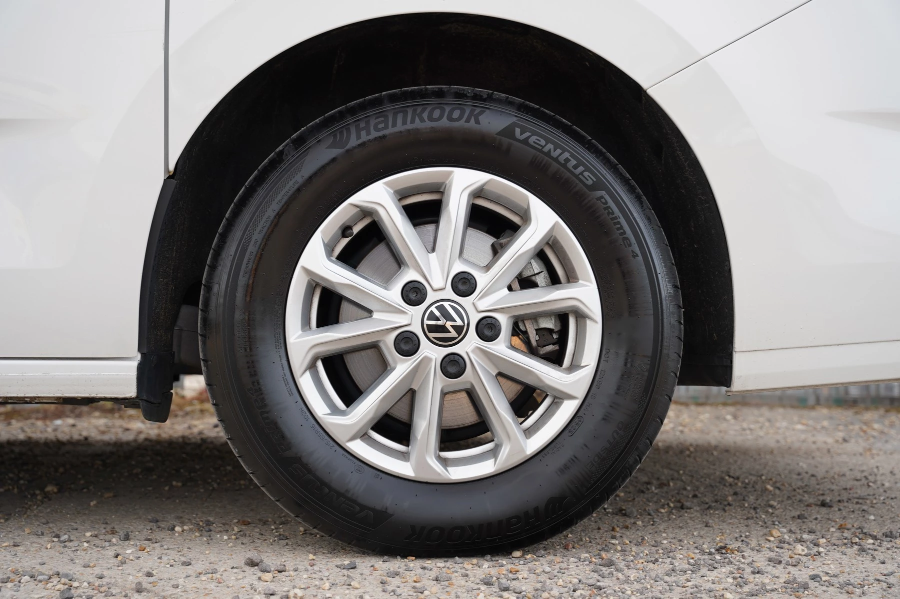 Volkswagen-California-image-20