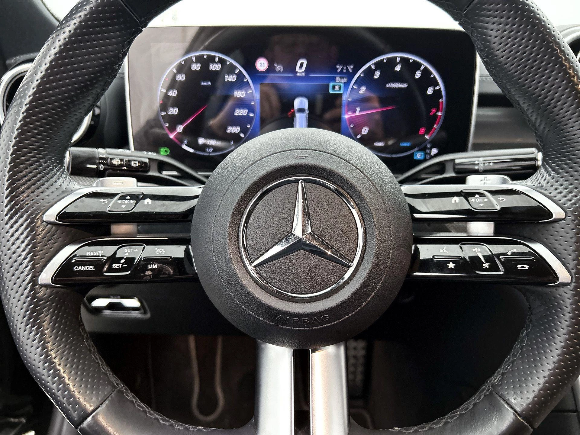 Mercedes-Benz-C-Klasse-image-66